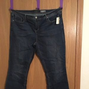 Curvy Boot Aero 18long jean